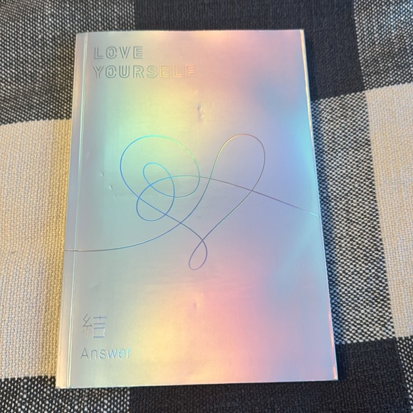 BTS Album - Love Yourself Answer (Version E) - Picture 2 of 2